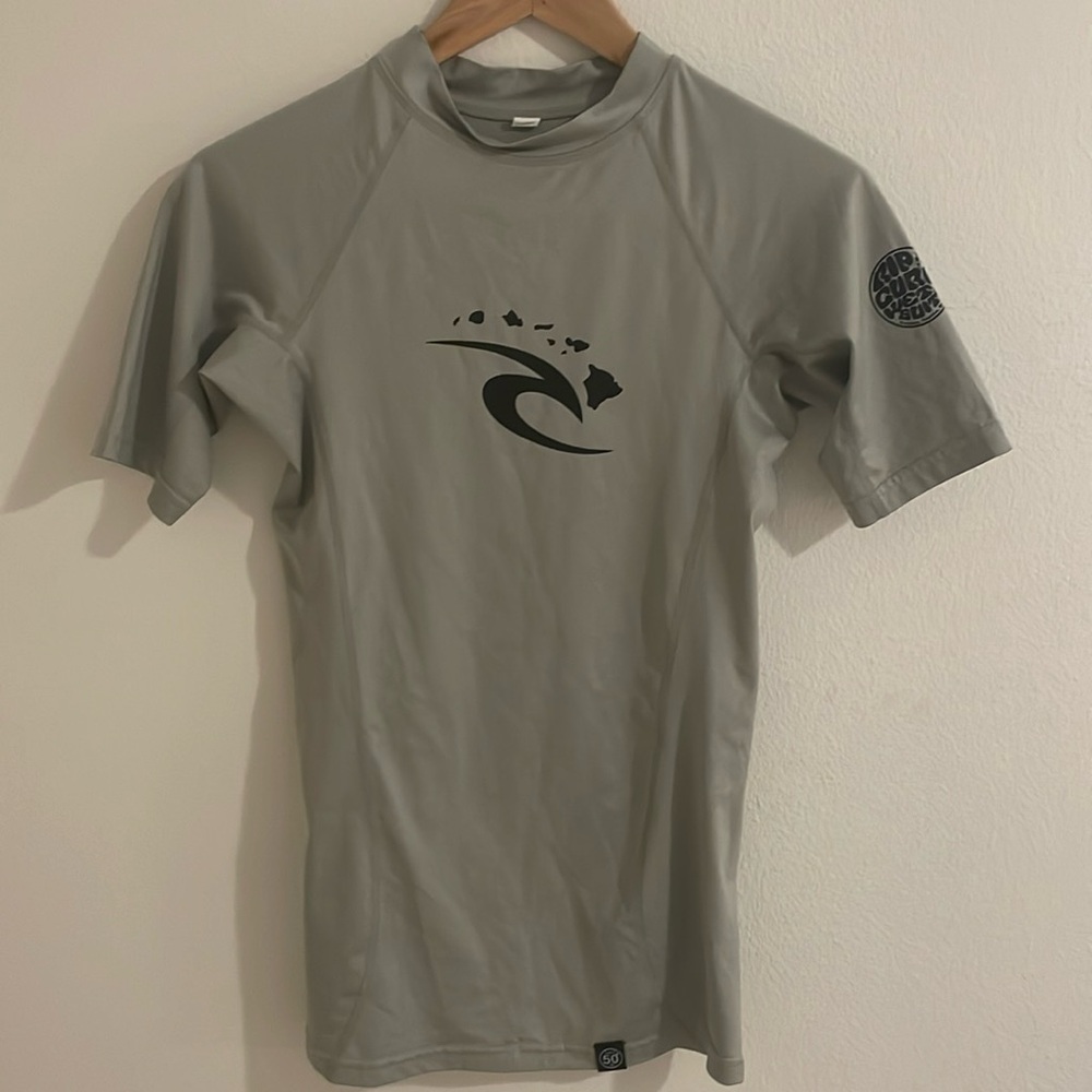 Rip curl wet suits swim tee men’s small